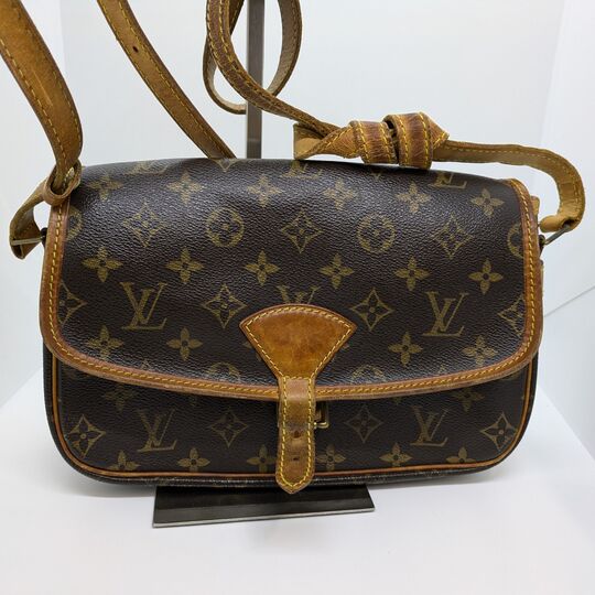 ヴィトン　バック　アクセサリー　財布　エルメス　金　買取　門前仲町　門仲