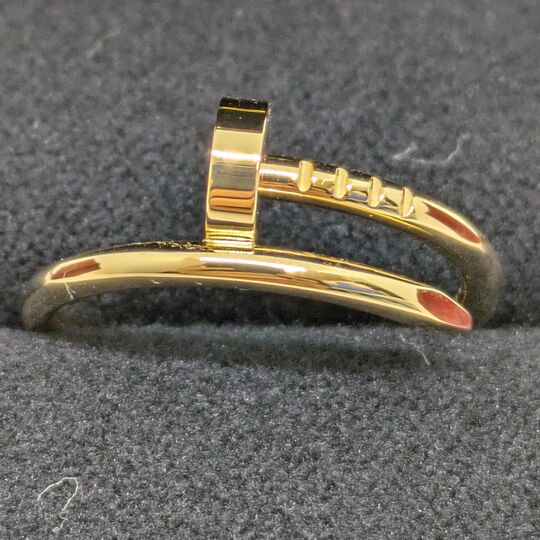 カルティエ　指輪　ブランド　ジュエリー　宝石　ダイヤ　金　買取　門前仲町　門仲　ヴィトン　ティファニー　ヴァンクリーフアーペル
